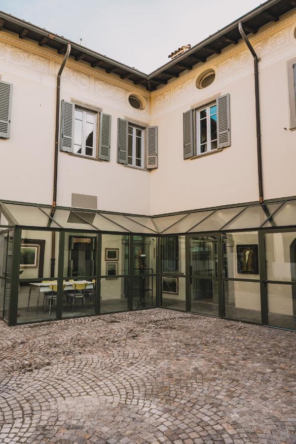 Villa Manzoni Cologno al Serio Esterno foto